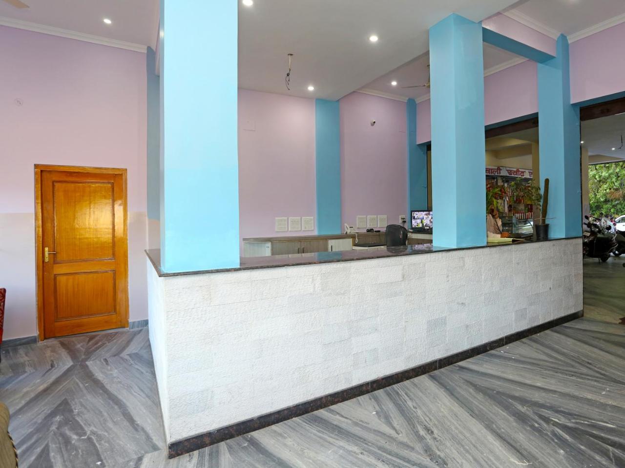 Oyo 19638 Hotel Jay Continental Almora Eksteriør billede