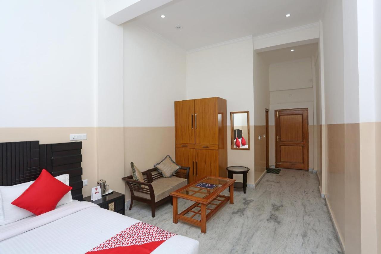Oyo 19638 Hotel Jay Continental Almora Eksteriør billede