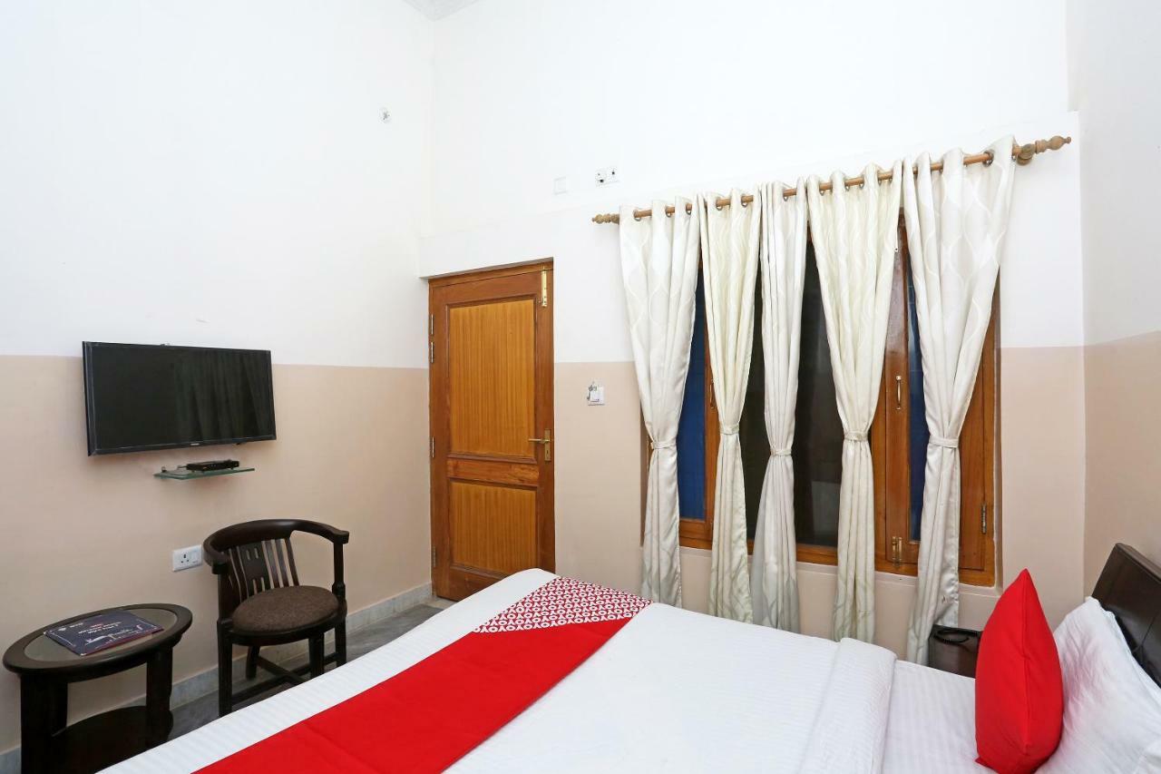 Oyo 19638 Hotel Jay Continental Almora Eksteriør billede