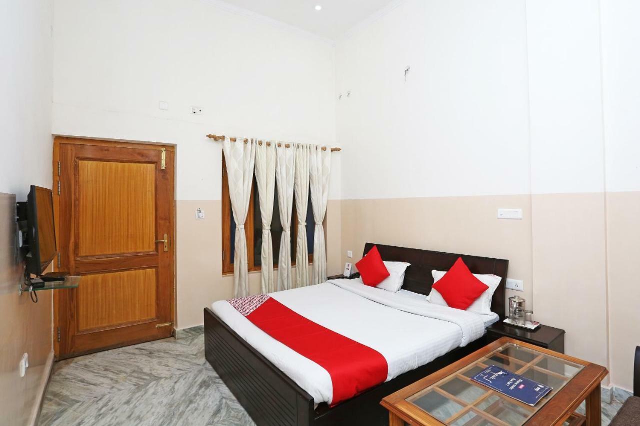 Oyo 19638 Hotel Jay Continental Almora Eksteriør billede